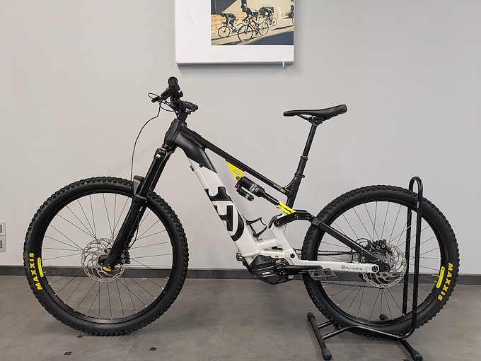 HUSQVARNA HC1